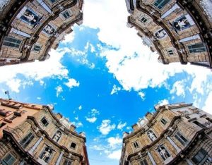 Fotografia-Al centro di Palermo-Giovanni Surdi